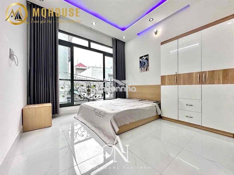 Căn hộ mới ngay trần hưng đạo, quận 1 cửa sổ thoáng gần cầu chữ y q8