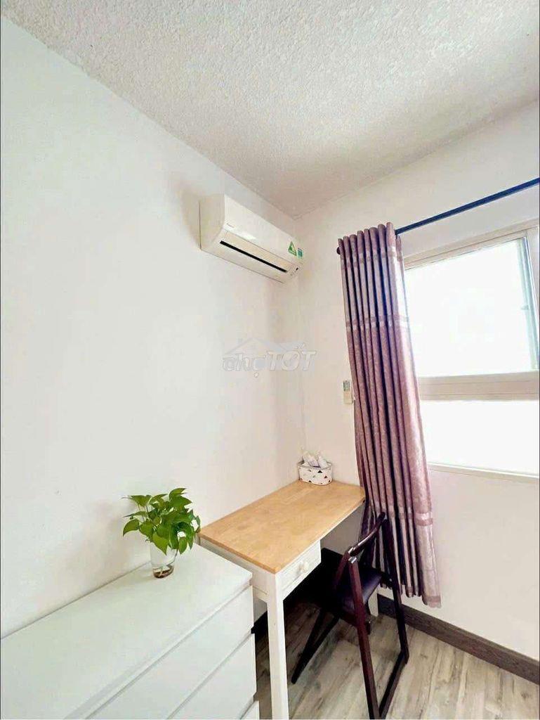 Cho thuê gấp căn chung cư mới full nội thất ngay gần kênh tham lương.