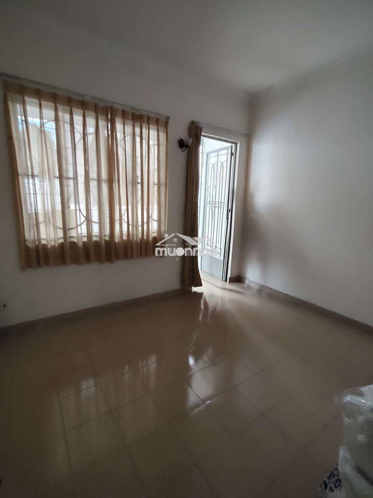 Him lam linh chiểu, đối diện công viên, 1t2l 4pn. sát hoàng diệu 2 - 4
