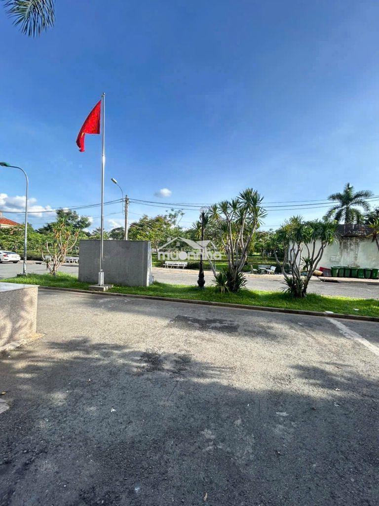 🌹🌹  Cc d1 kdc phú lợi p7 q8,  2pn 77,1m2 shr  tặng nội thất 🌹🌹🌹