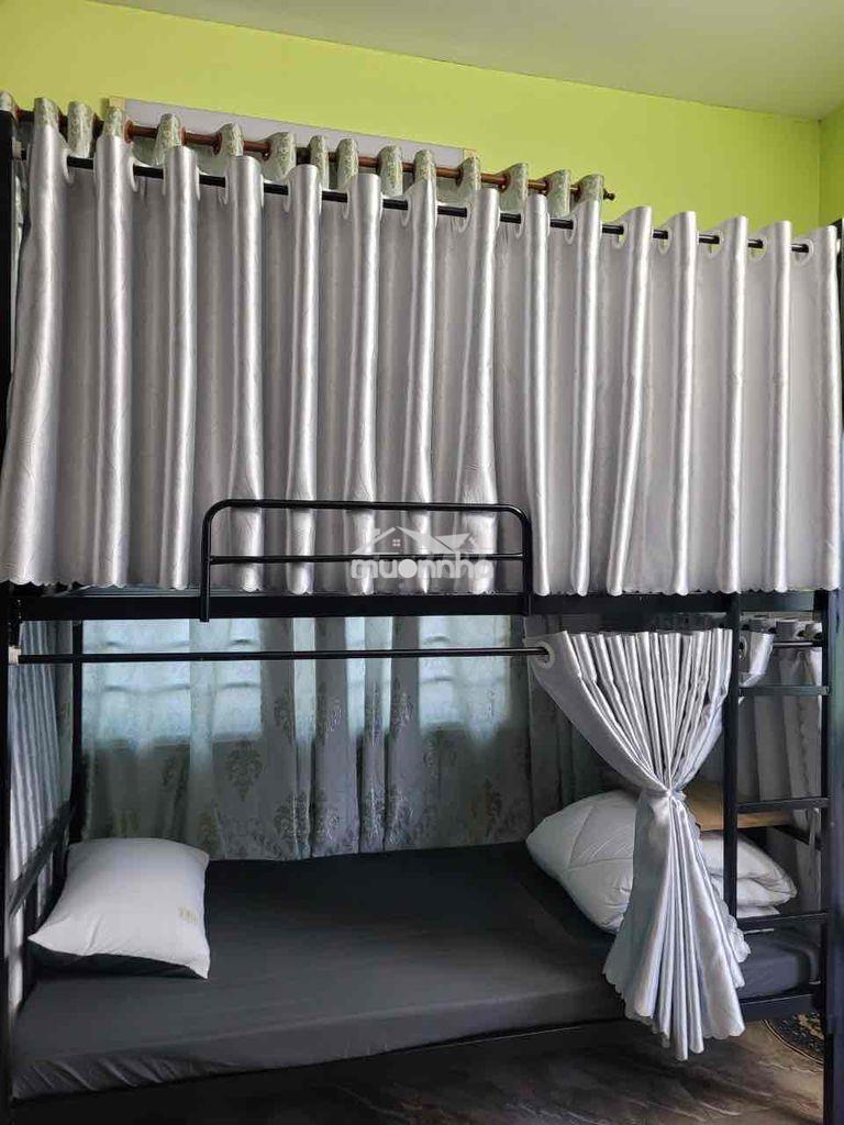 Phòng trọ kí túc xá dịch vụ , gần trường và trung tâm, giá 1tr200 - 3