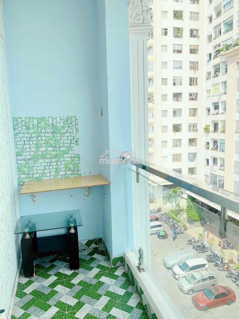 Chủ nhà cho thuê phòng sư vạn hạnh quận 10 - 2 ban công- full nội thât - 2