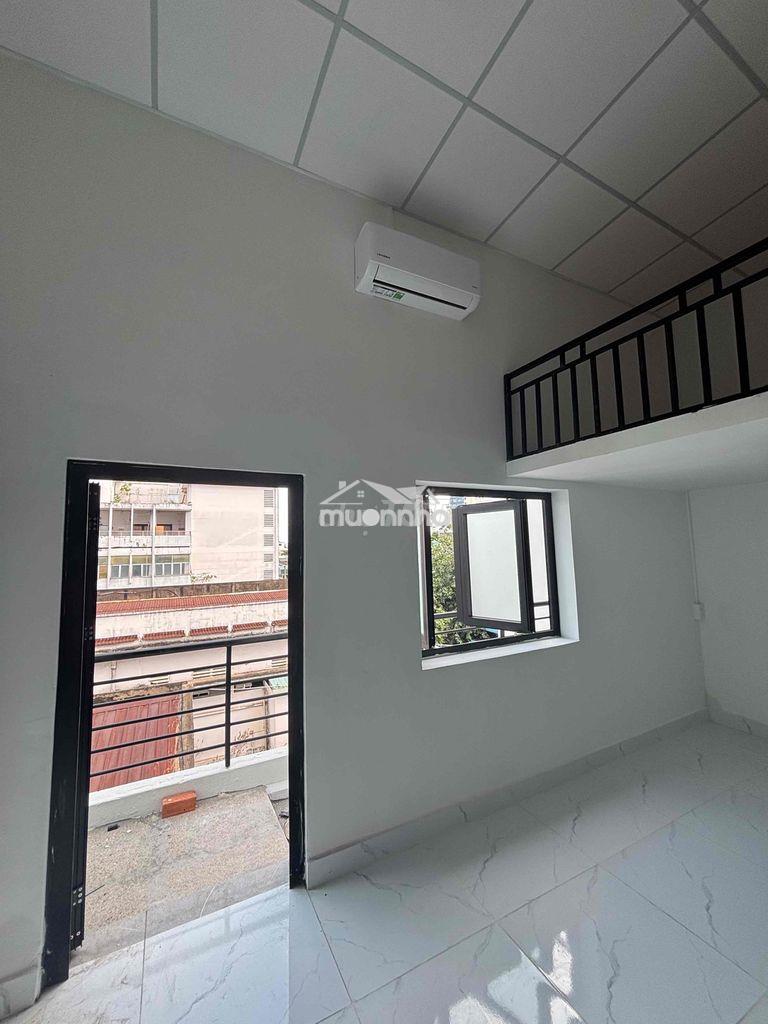 Phòng mới ban công riêng siêu rộng cửa vân tay - 3