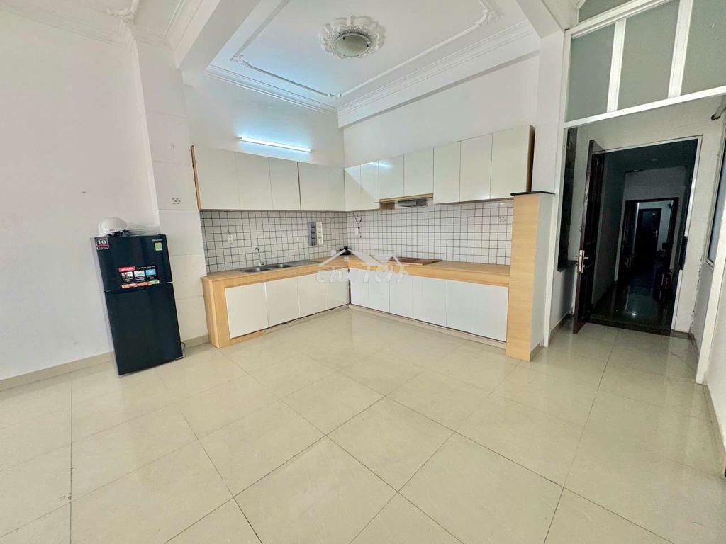 Căn hộ 2pn2wc bạn côngrộng gần 100m² full nội thất thang máy gần uth - 3