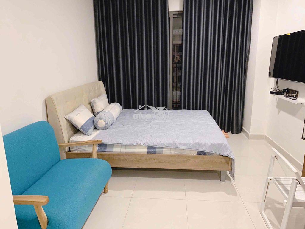 Saigon royal studio có ban công đầy đủ nội thất - 3