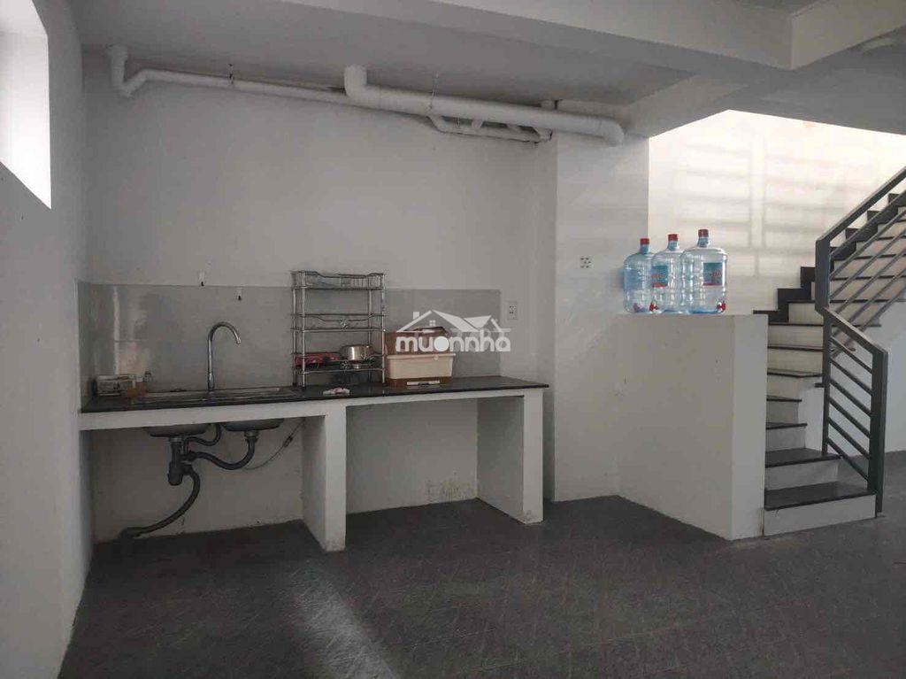 Cho thuê nhà 5pn 5wc full nội thất nằm trong khu dân cư 17tr - 4