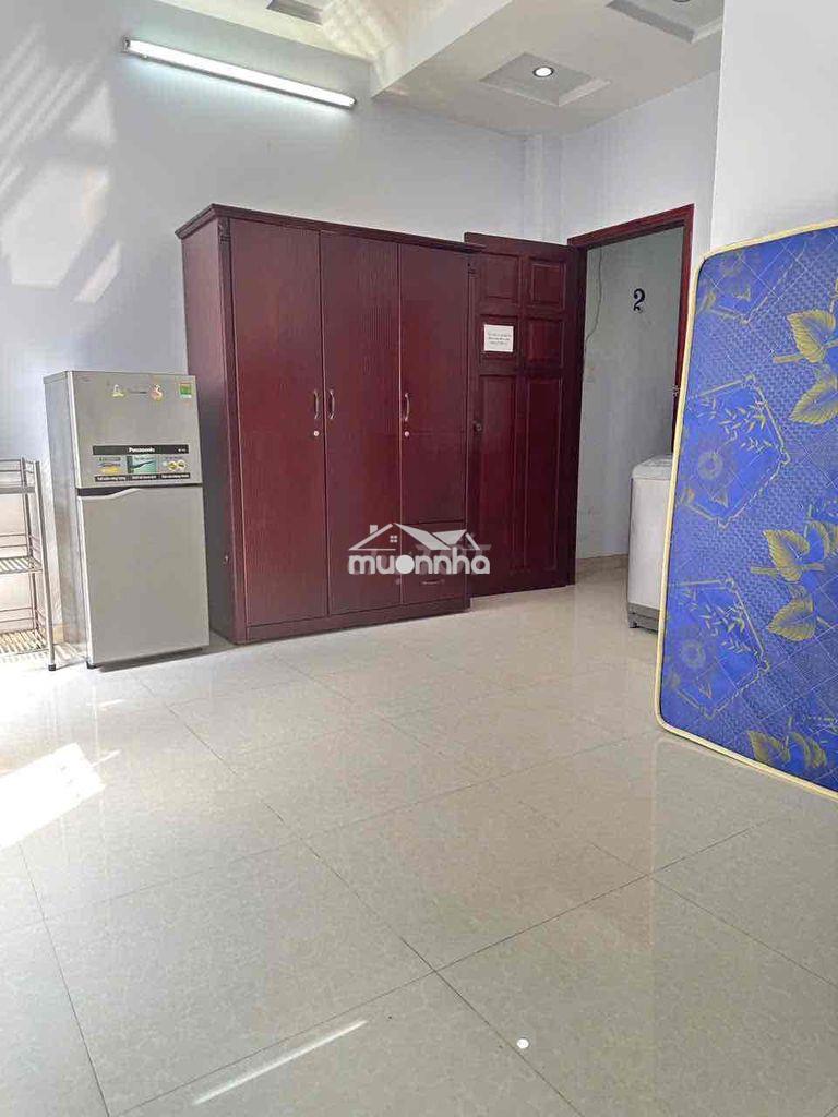 Chính chủ cho thuê phòng 26m cmt8 ngay viettel q.10 giá 4,3tr ful nt - 2
