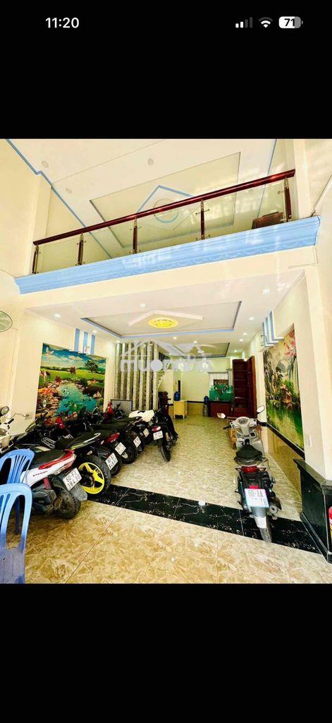 Bán căn nhà 1 trệt 2 lầu mặt tiền đường chính giáo xứ bắc hải -hố nai