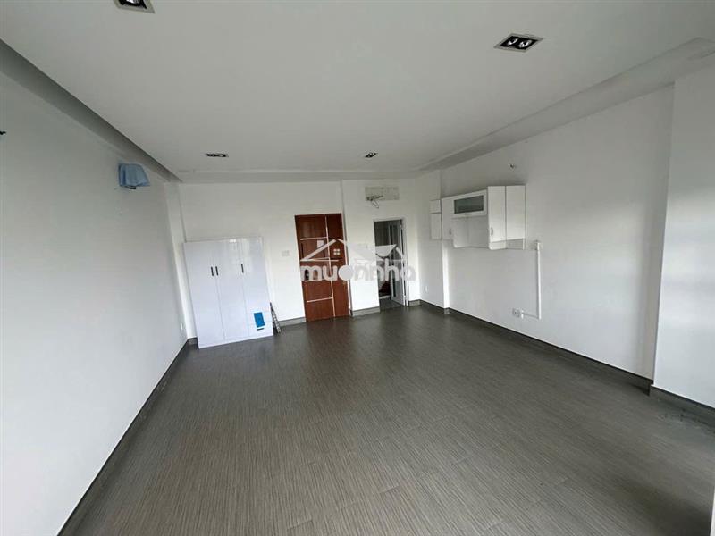Cho thuê phòng tại a2, đường d4, kdc him lam, quận 7