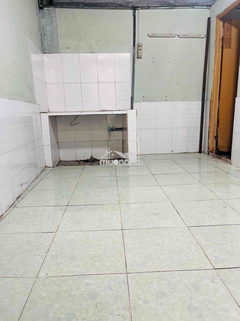 Nhà trọ sân vườn rộng rãi thoáng mát - 3