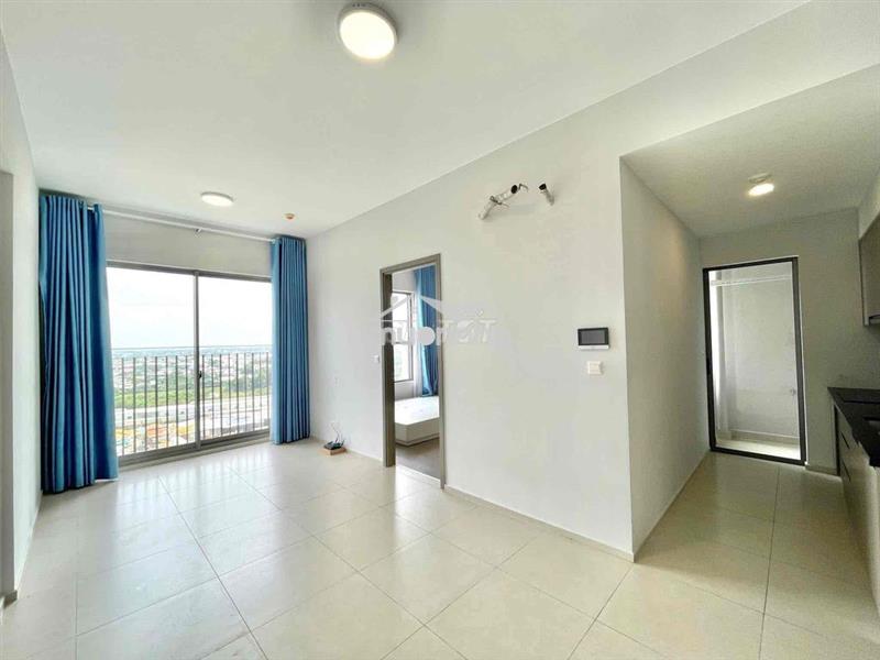 Cho thuê 59m2 2pn2wc 6.5 triệu - nội thất giường tủ , view hồ bơi