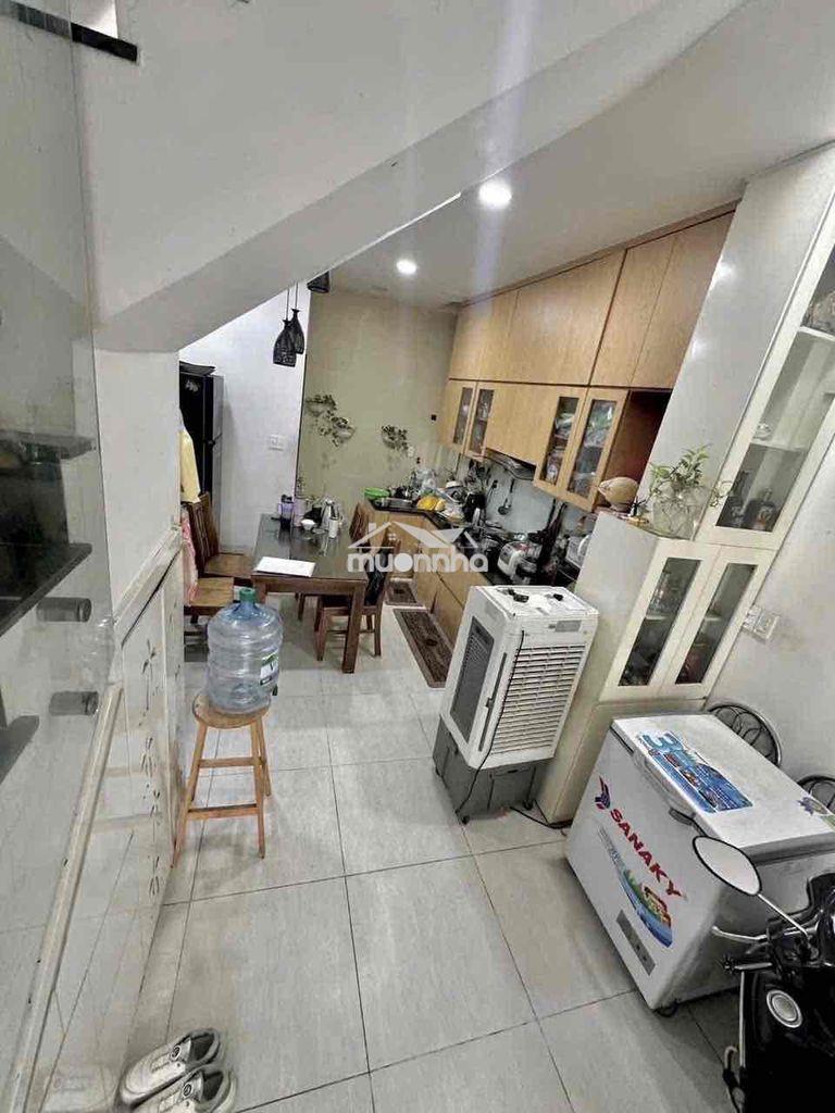 Bán nhà hxh phan văn trị sát emart - 4 tầng 4pn - oto tới nhà - 3
