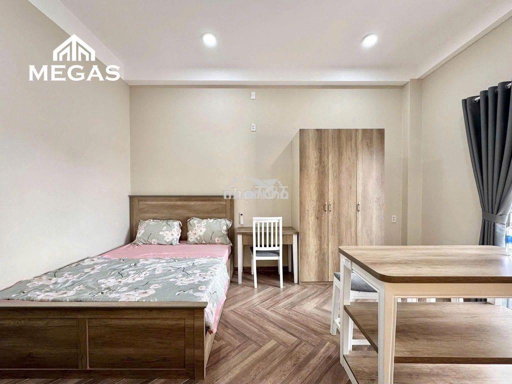 Phòng bancol full nội thất nội khu vạn phúc city - 2