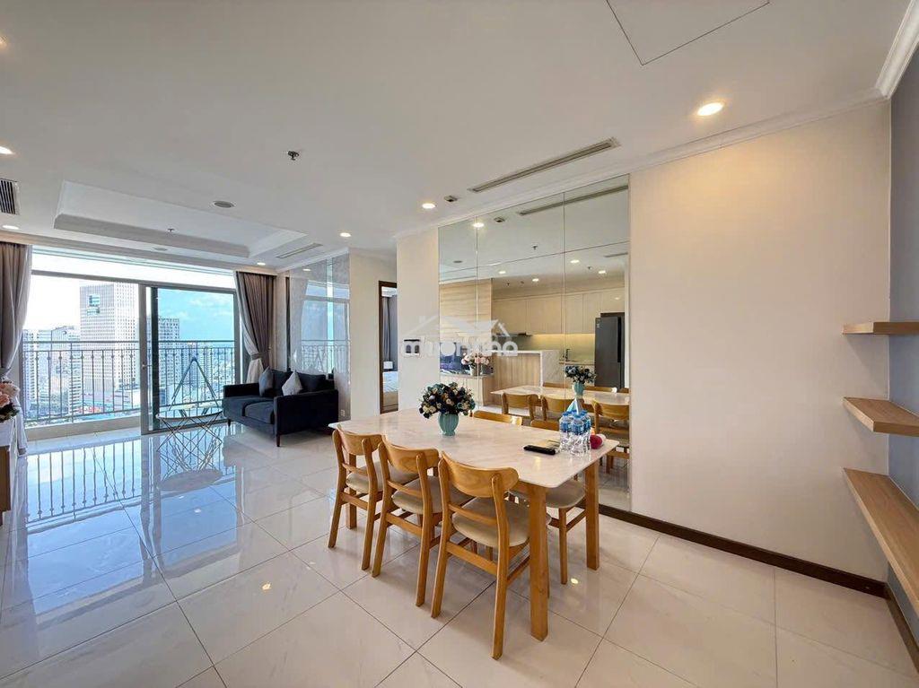 Cho thuê căn 2pn toà c2, 84m2, full nội thất, có bồn tắm, giá 25 triệu - 2