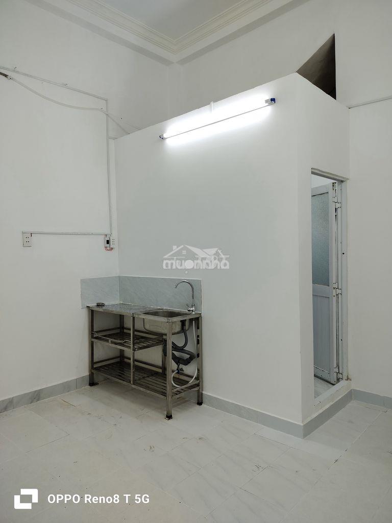 Phòng chính chủ 23m2-bếp-wcr-ml-mnn-gtd nguyễn thái sơn - 2