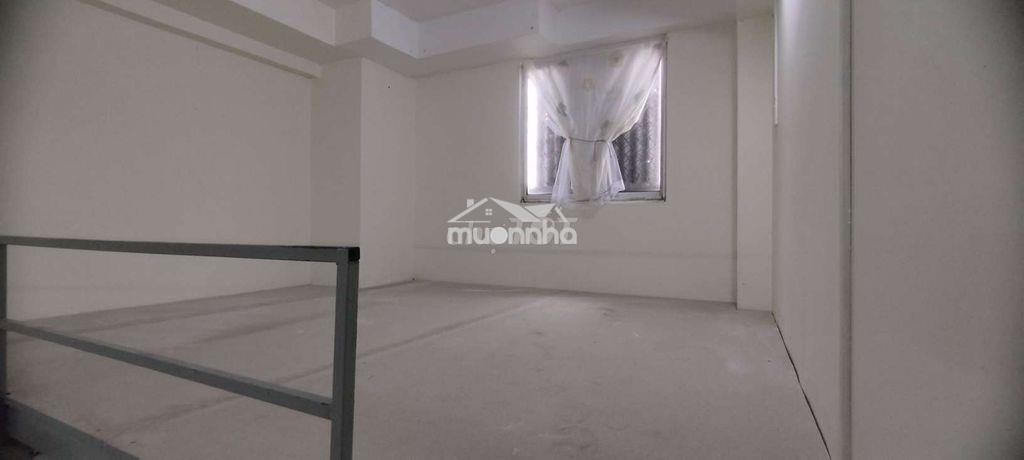 Chính chủ cho thuê trọ giá rẻ  gân công ty phân mền quang trung - 4