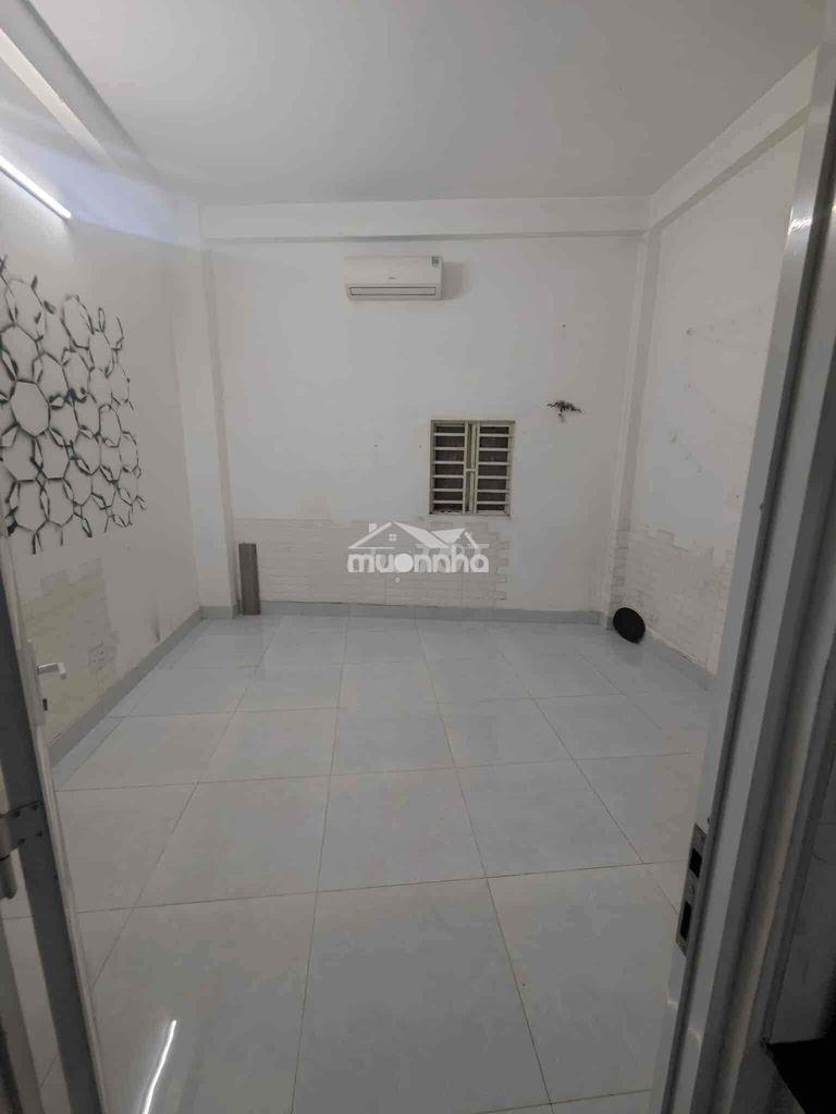 Cho thuê nhà nguyên căn 2pn, 1 trệt 2 lầu, khu dân cư an ninh - 4