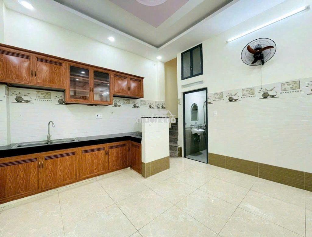 Cần cho thuê nhà 69/4a cao thắng p.3 quận 3 - 4