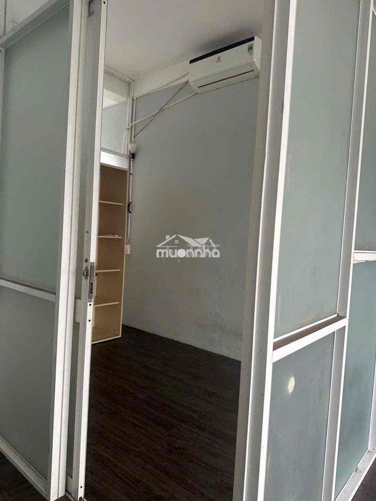 Chung cư miếu nổi view bờ kè trường sa - giáp q1 - 46m2 shr- nhỉnh 2ty - 4