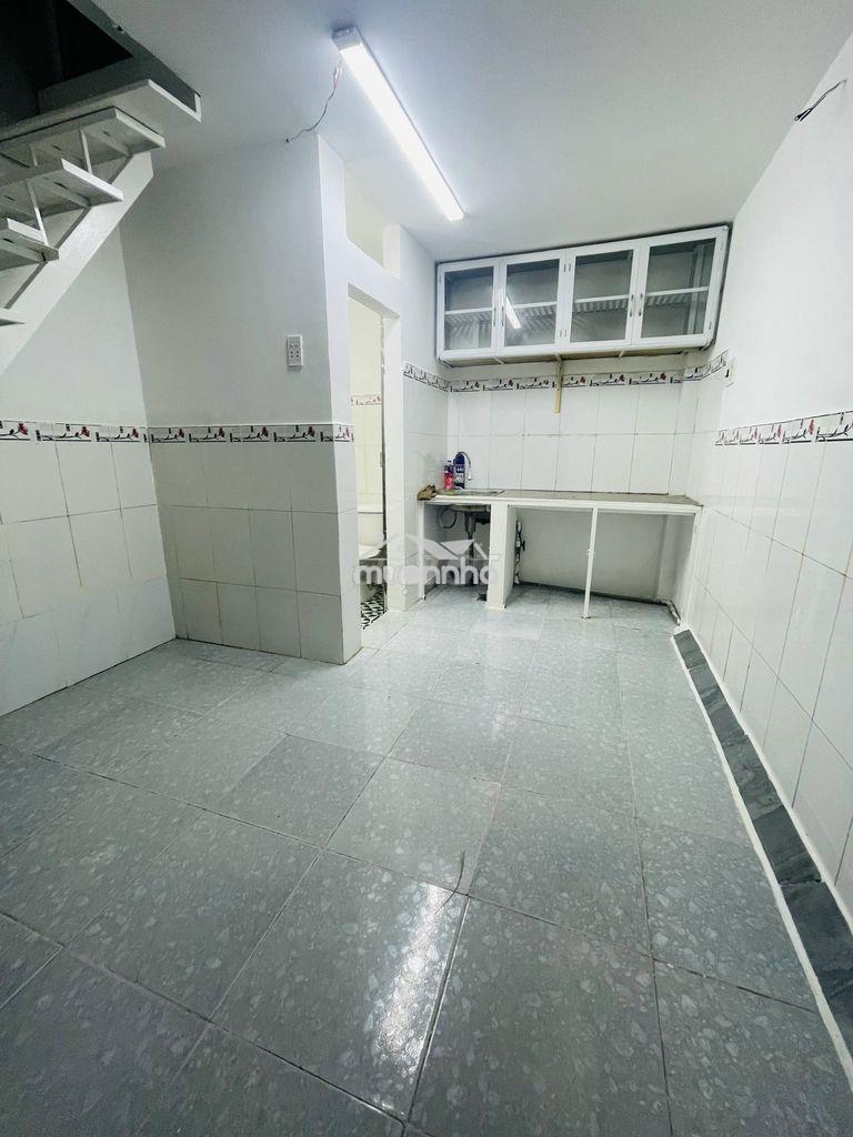 🔥 Chính chủ bán nhà 3 tầng, 3pn –gần hxh 8m – giá 620 triệu bl – q12 🔥