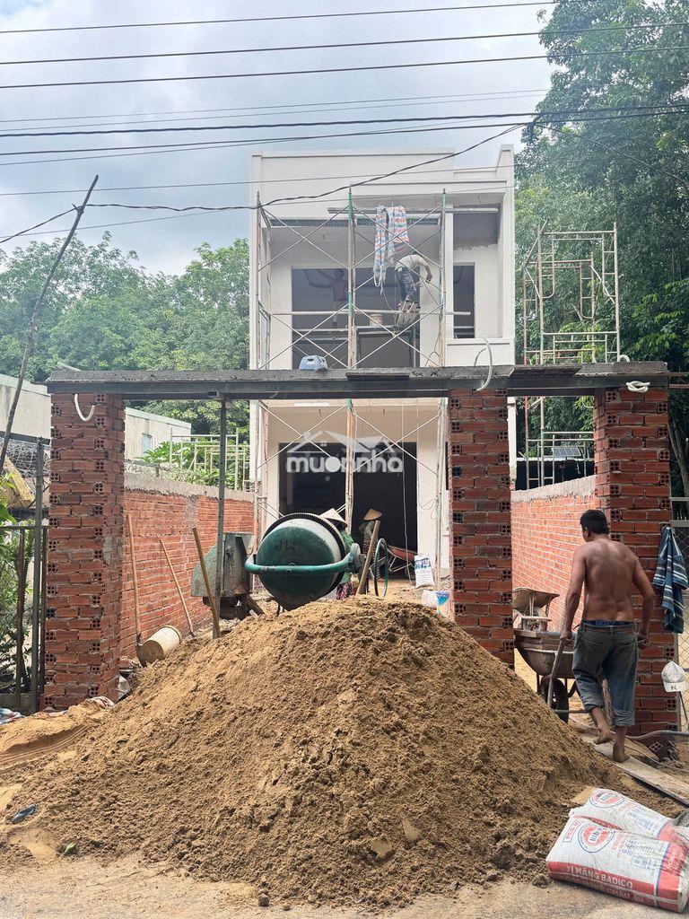 Nhà trệt lầu hòa lợi tp hcm
