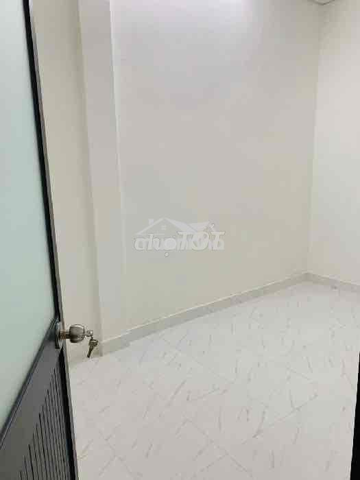 Nhà c3 hẻm 285, hẻm 4m - cách mạng tháng 8 - 62/65m2 - 8.6tỷ - 4