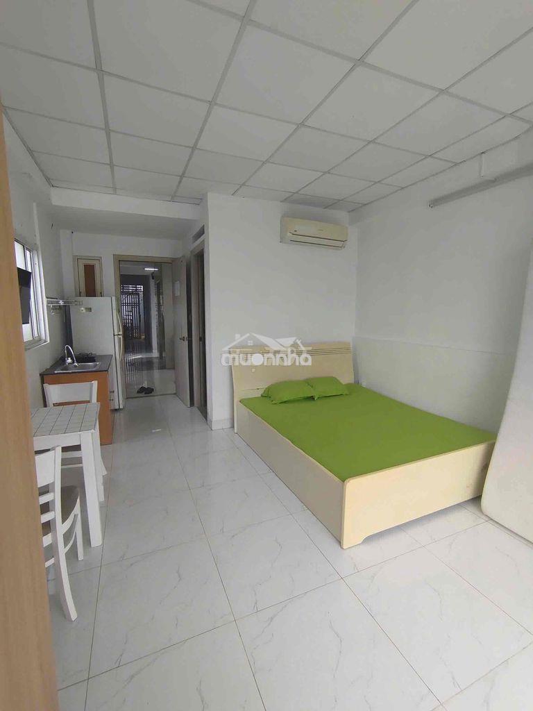 Studio bancol thang máy căn hộ mini - 4