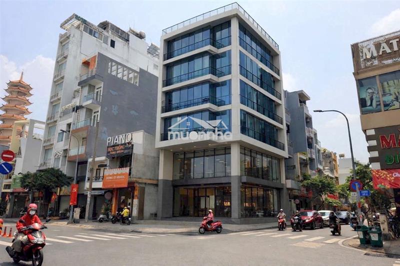 Cho thuê building góc 2 mặt tiền mới hoàn công trung tâm quận 4