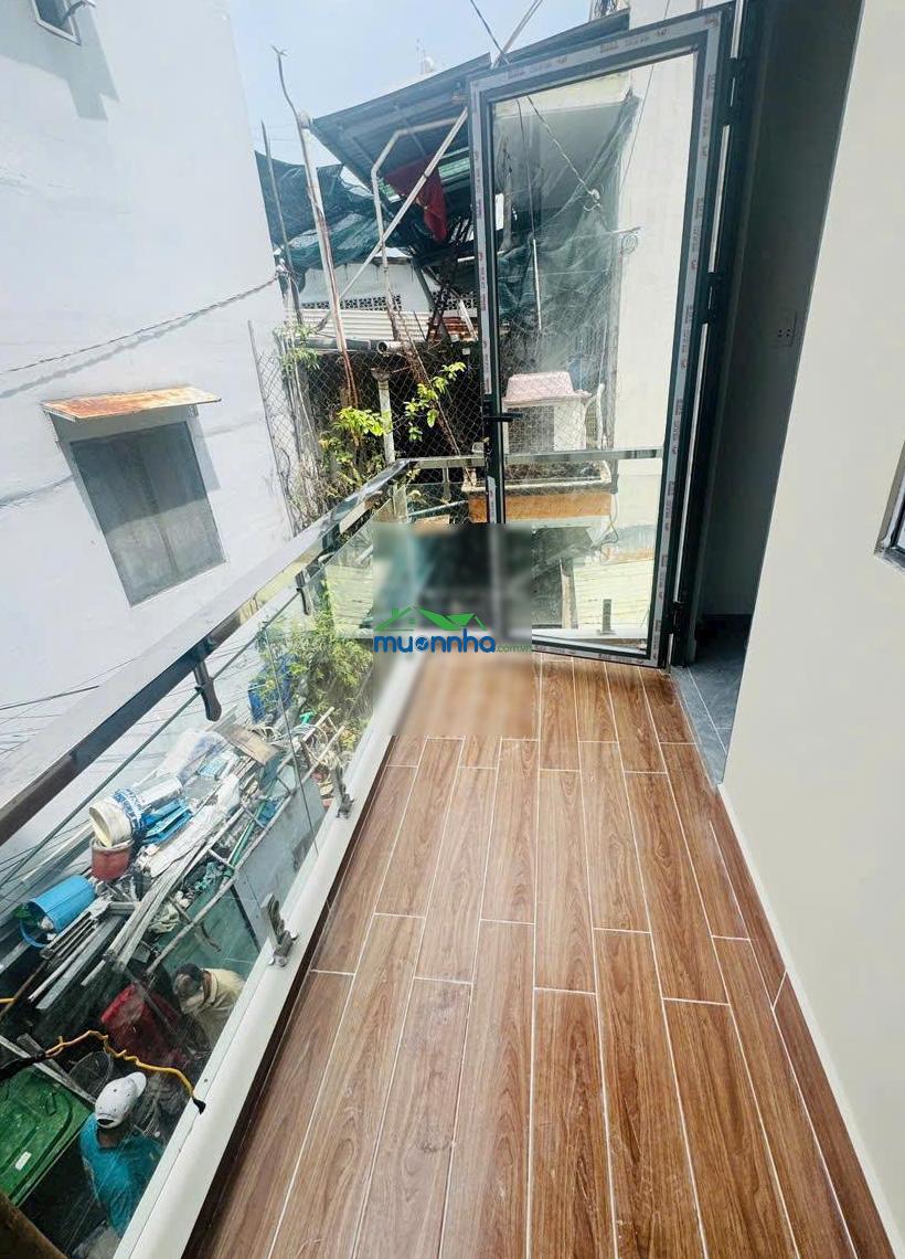 Chính chủ gửi bán gấp nhà đẹp hẻm 118 vĩnh hội, vị trí cực hiếm hẻm 3m, dt: 3,4x13m, giá 4,75 tỷ - 4