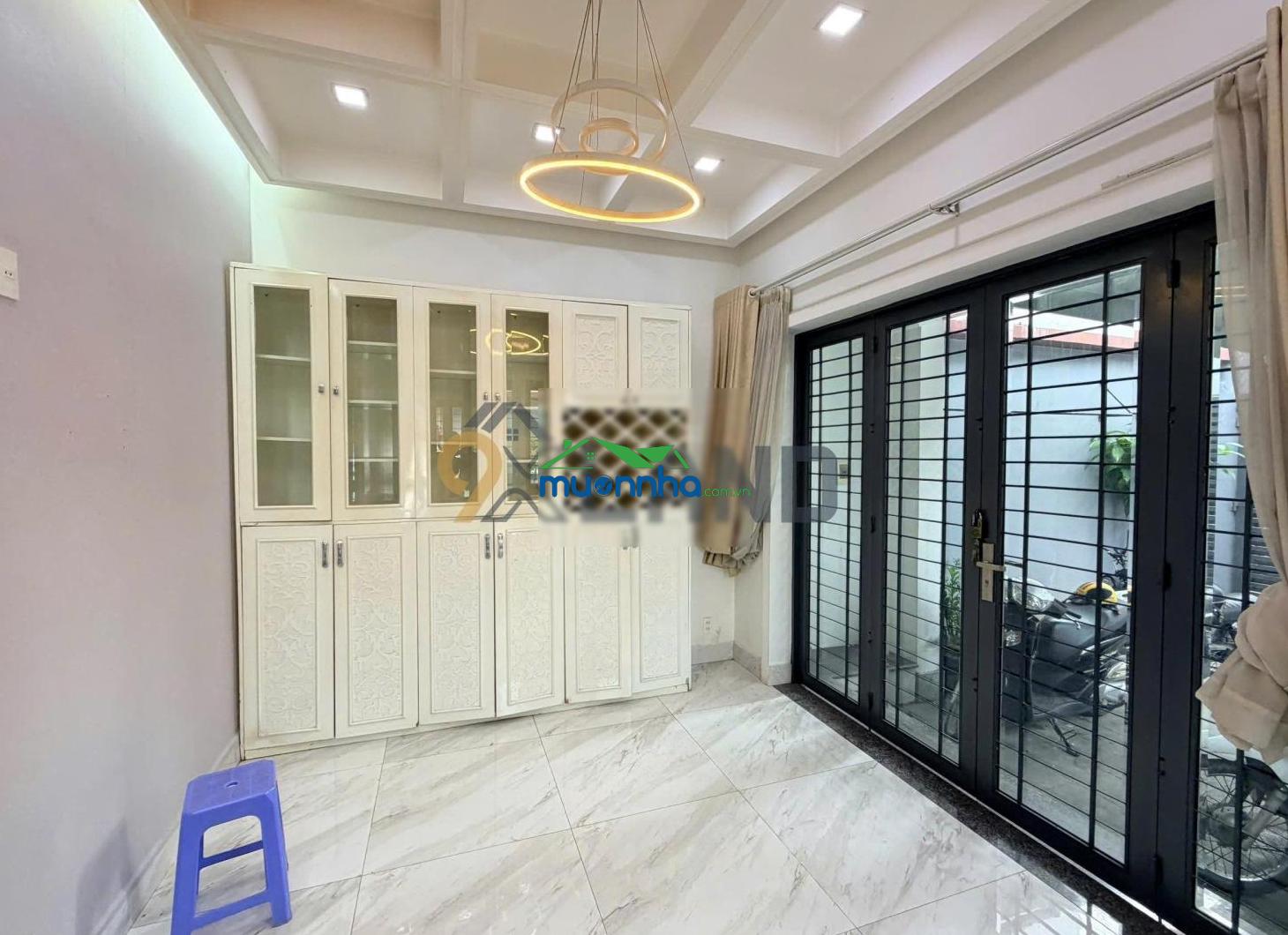 Giảm sâu-bán gấp nhà mới căn góc 2tầng ngay tô ngọc vân-dt 140m2,tiện ở,kdoanh văn phòng tốt.còn tl - 2