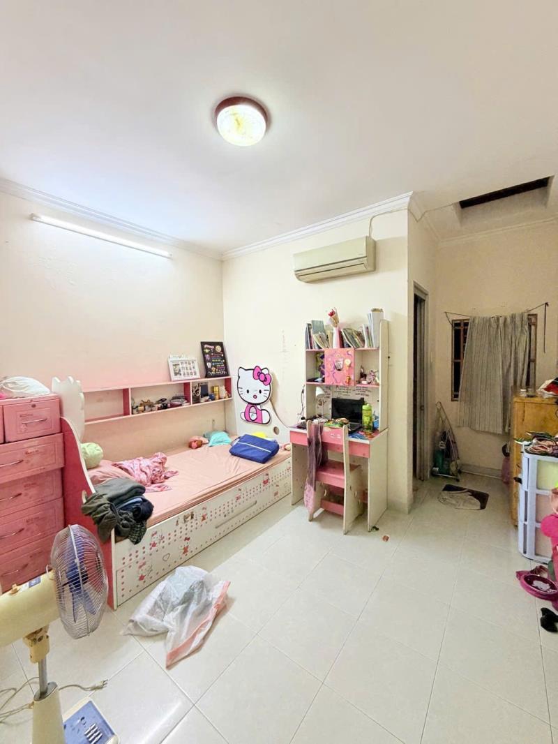 Tôi chính chủ cần bán gấp nhà đẹp đường trần bình trọng phường 5 quận bình thạnh - 2