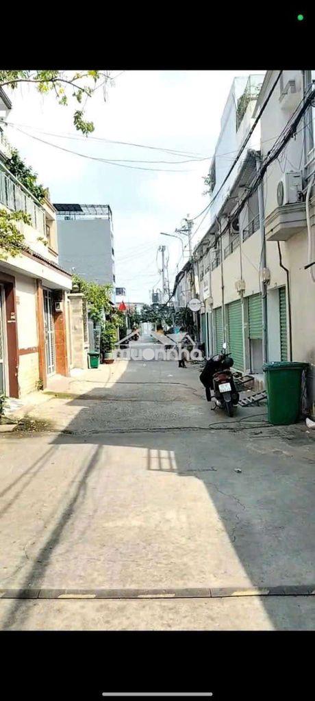 Nhà hẻm thông xe hơi đậu cửa 1 xẹt trường chinh 3.5x9m 1 lầu đúc