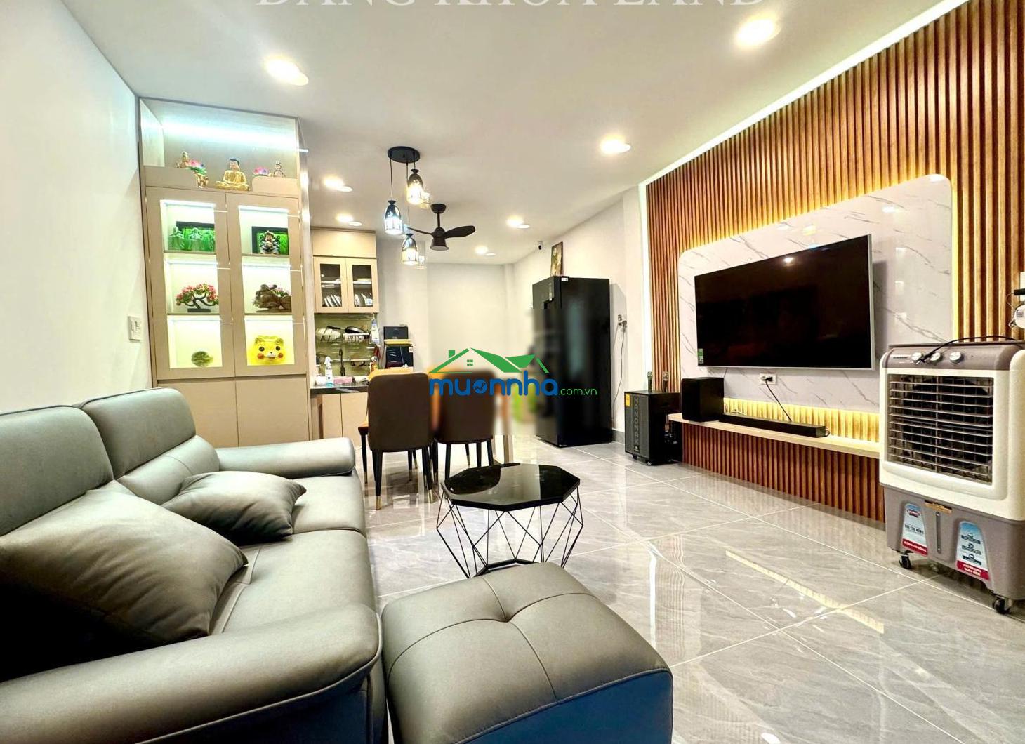 Một căn nhà rất có gu - khu dân cư yên bình, xe hơi tận nhà - 4