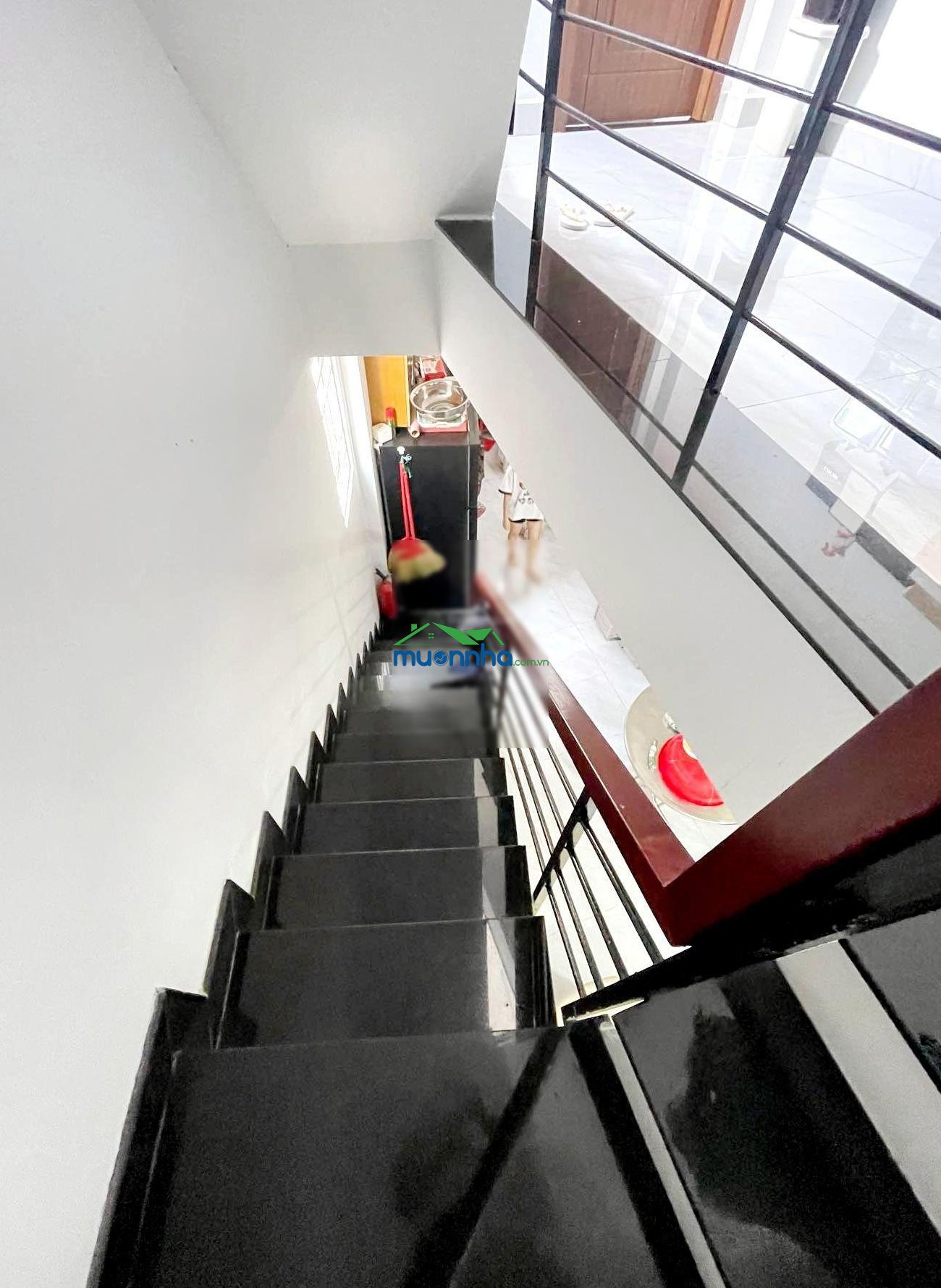 Chủ cực gấp bán trả nợ giảm liền 1,3 tỷ phan huy ích nhà mới btct ở ngay - xe tải vi vu - sân rộng - 2