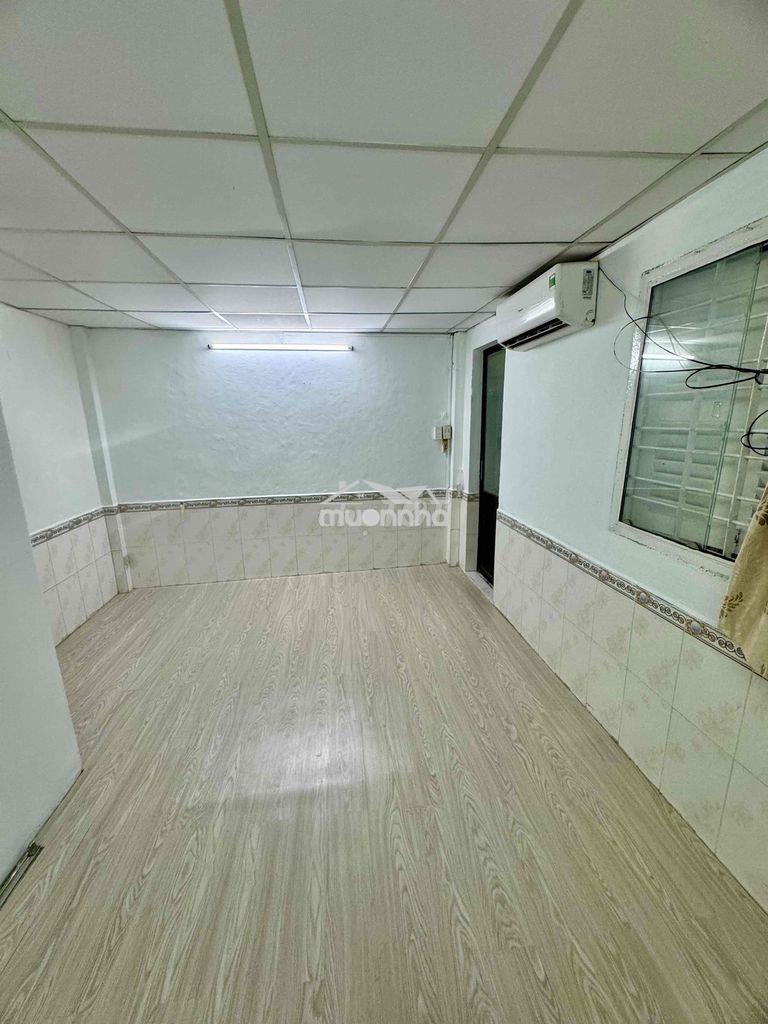 Cho thuê nhà nguyên căn tại phường tân định (q1 cũ) giá rẻ - 4