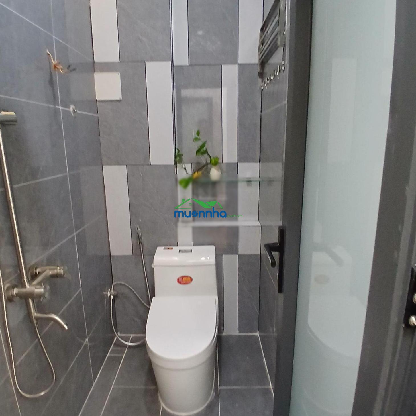 5 tỷ 850 thương lượng, nhà 2 tầng, 3 phòng ngủ, 3 vệ sinh - 2