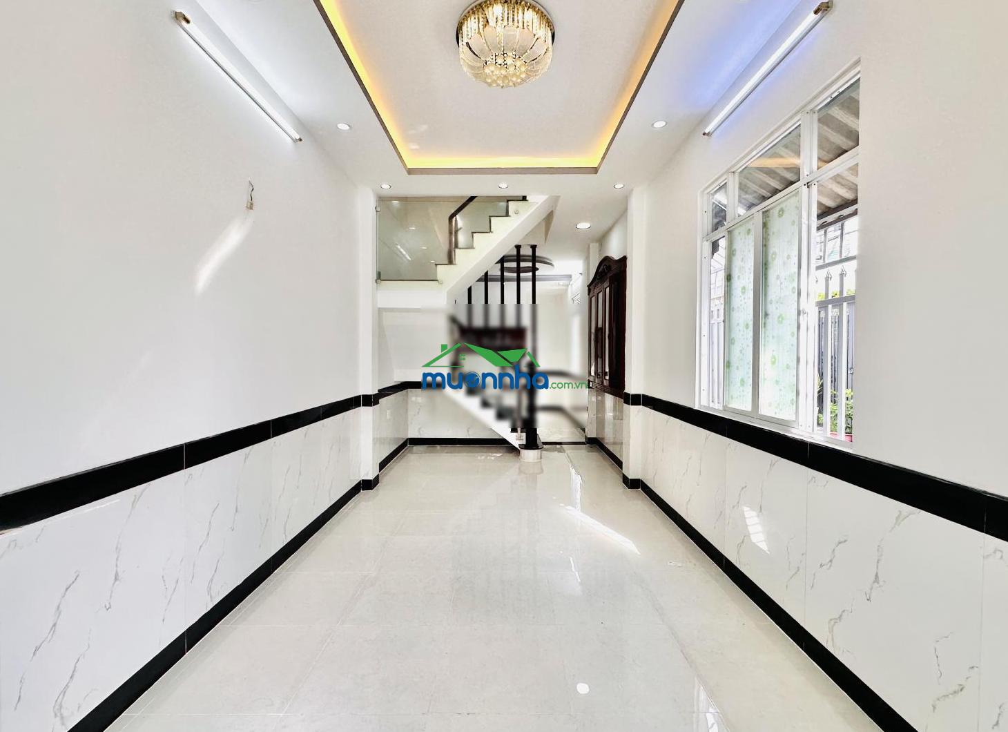 Bán nhà đẹp 4m x 14m 3 tầng góc 2 mặt tiền hẻm nhựa 5m đường lâm thị hố gần hiệp thành city quận 12