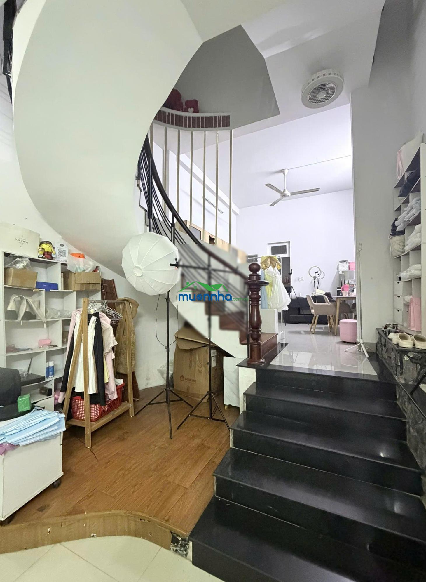 Bán nhà 23/36/114 nguyễn hữu tiến dt 4x14m đúc 1 lầu kiên cố 2pn, 2wc nhà mới vào ở liền - 2