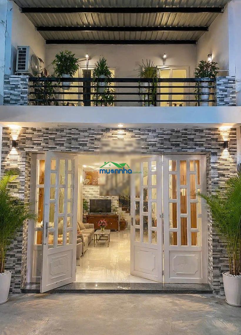 4x10, nhà có 1 lầu, hẻm xe hơi đường hương lộ 2, giáp phan anh