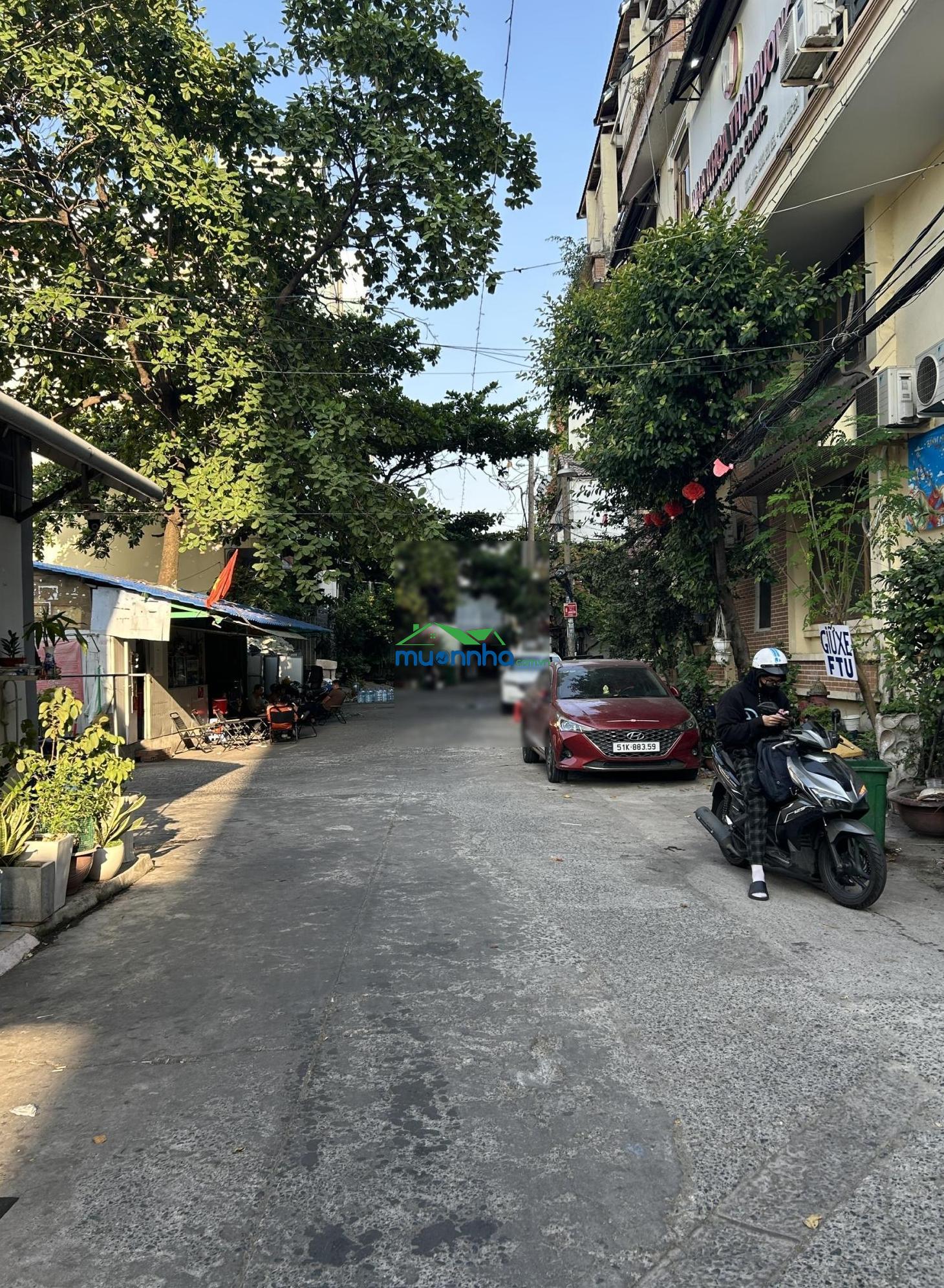 Bán nhà khu đường trần não giá 10,9 tỷ