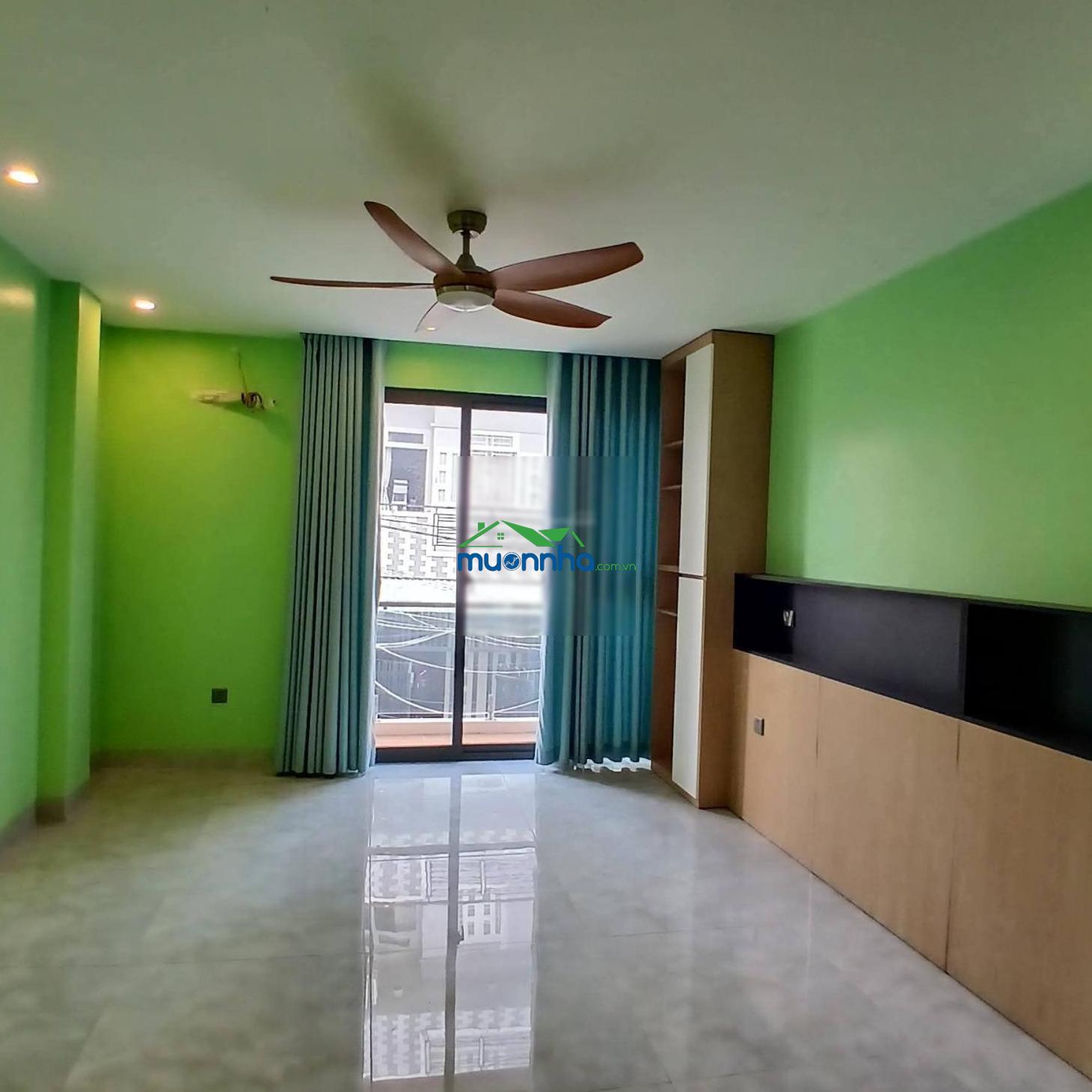 7 tỷ 700 thương lượng nhà 4 tầng, diện tích : 4 x 20