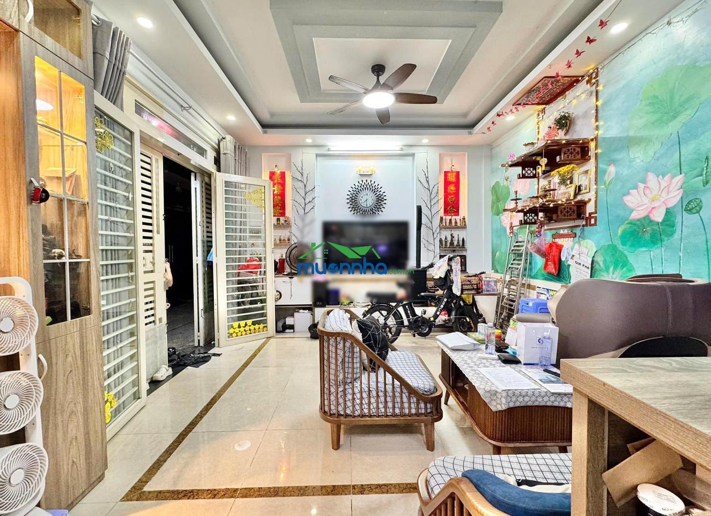 Phan đăng lưu - 8,5 tỷ - 4 x 10m - 4 tầng - hẻm xe hơi