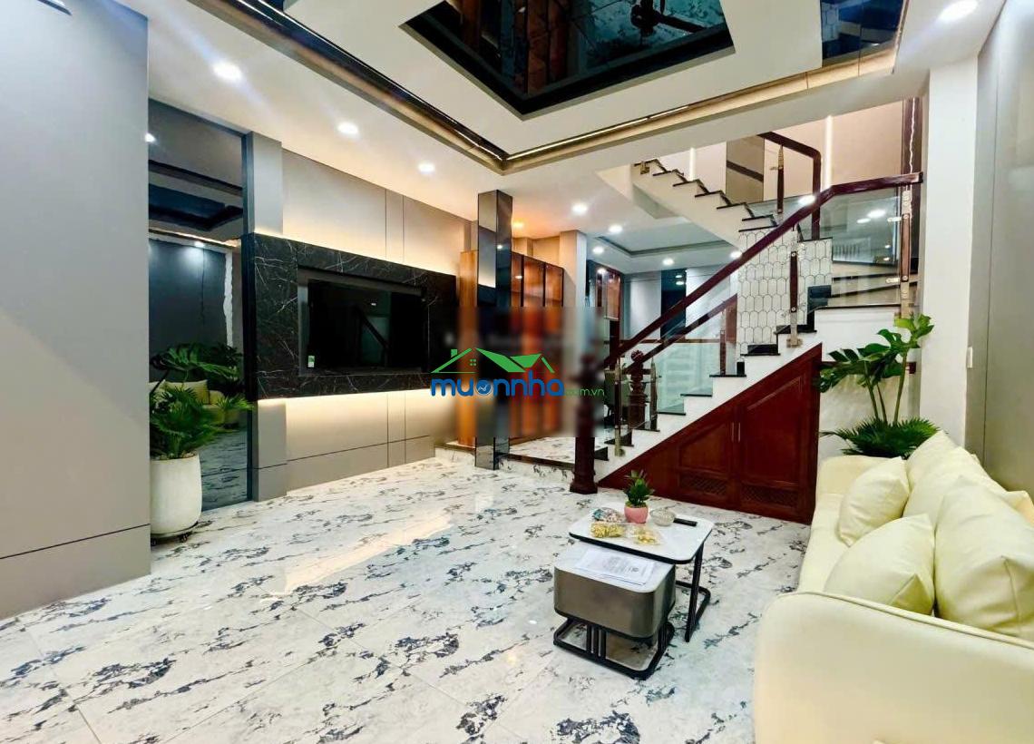 Trả là chốt - công viên làng hoa - xe hơi tới nhà - 7' đi tân bình