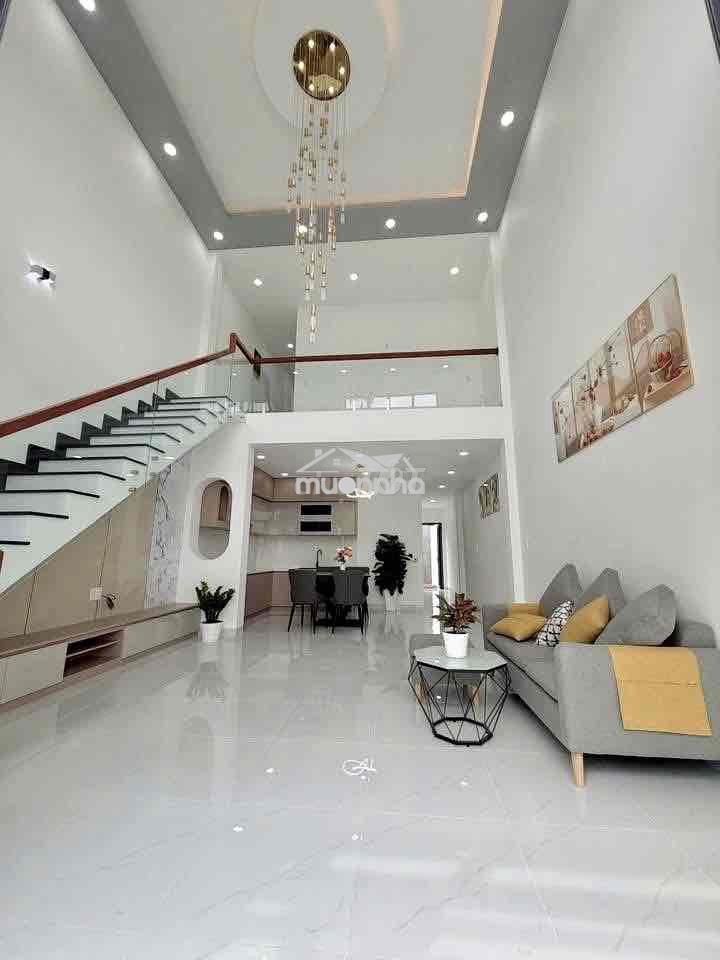 Chủ về quê, muốn bán căn gác lửng tự xây cuối đường đồng khởi - 2