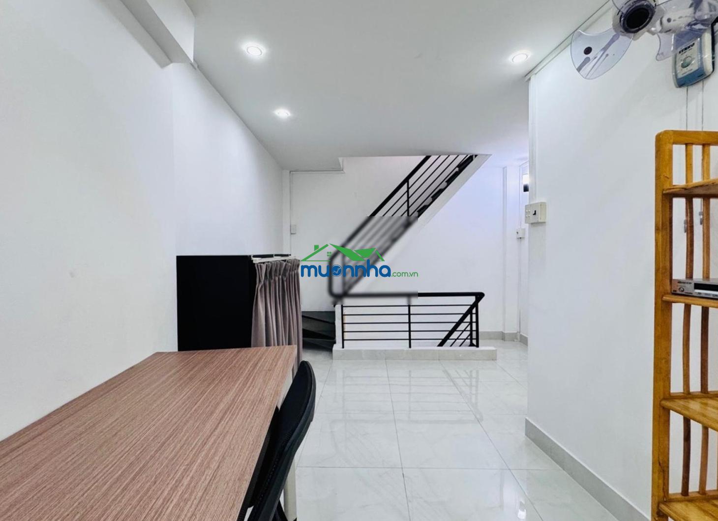 2 căn ra mặt tiền - huỳnh văn bánh - 4m x 4,75m - kết nối nhanh các quận - 2