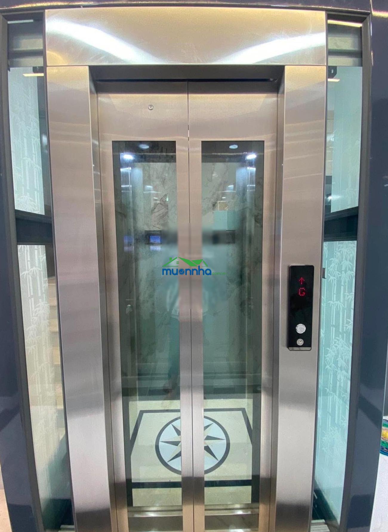 Nhà 5 tầng, 5 pn, 6 wc có thang máy. 450k có phòng xông hơi, tặng nội thất. hẻm 6m - 3