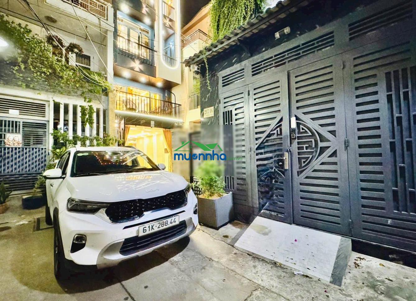 Nhà mới 5 tầng - có thang máy, gara ô tô, full nội thất - sát mt thích quảng đức, phú nhuận 10,95tỷ - 2