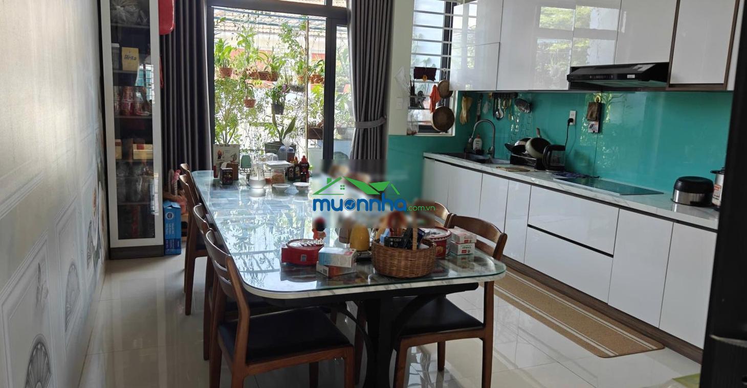 Vài bước ra metro! nhà 4 tầng kdc đồng bộ 90m2 (5m x 18m) đường 10m có vỉa hè - Ảnh 4