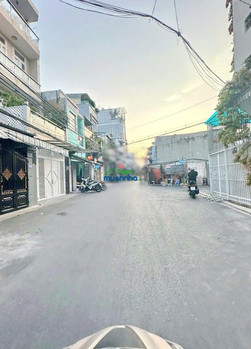 Nhà đẹp hẻm xe hơi lê văn lương gần lottle quận 7 giá giảm sâu