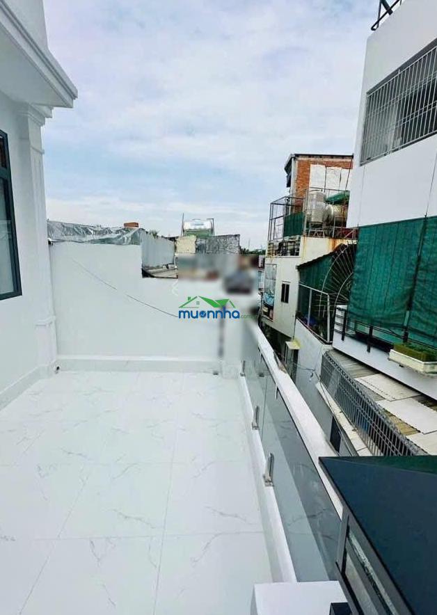Bán nhà hẻm xe hơi - dt 4x26m - 2 tầng 4 phòng ngủ - ngay chợ lý phục man q7 - chỉ 6.4 tỷ - 2